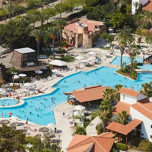 4* Hotel Portaventura El Paso: Theme Park Access Included