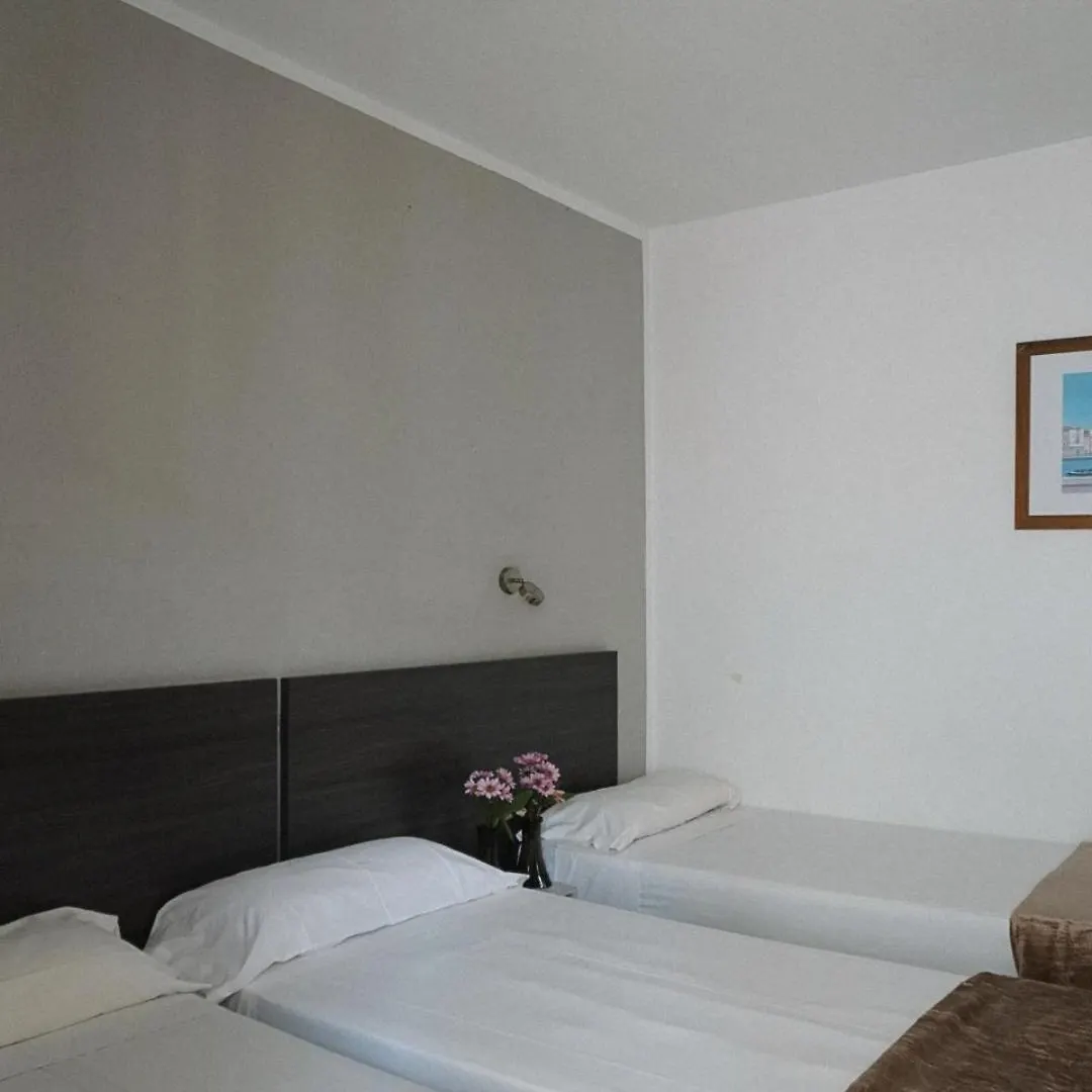 Ram Rooms Tahiti Salou Hotel