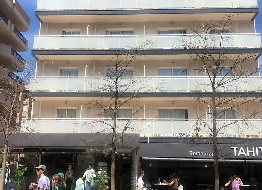 Ramrooms Tahiti Salou Spain