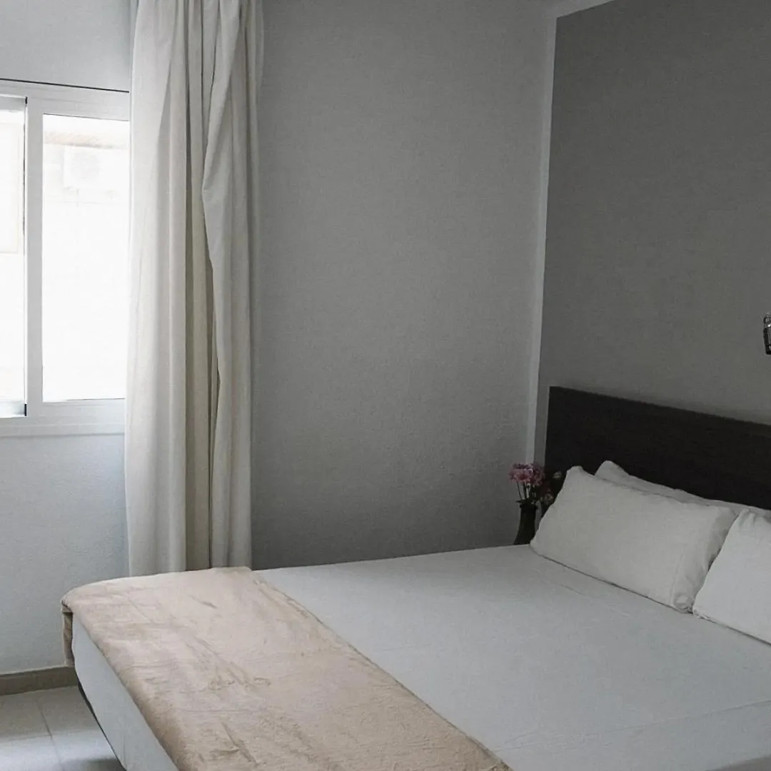 Hotel Ramrooms Tahiti Salou Spain